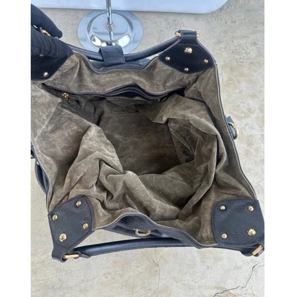 Louis Vuitton Mahina XL Black Monogram Hobo Bag in Leather – Made in Italy - Picture 7 of 11